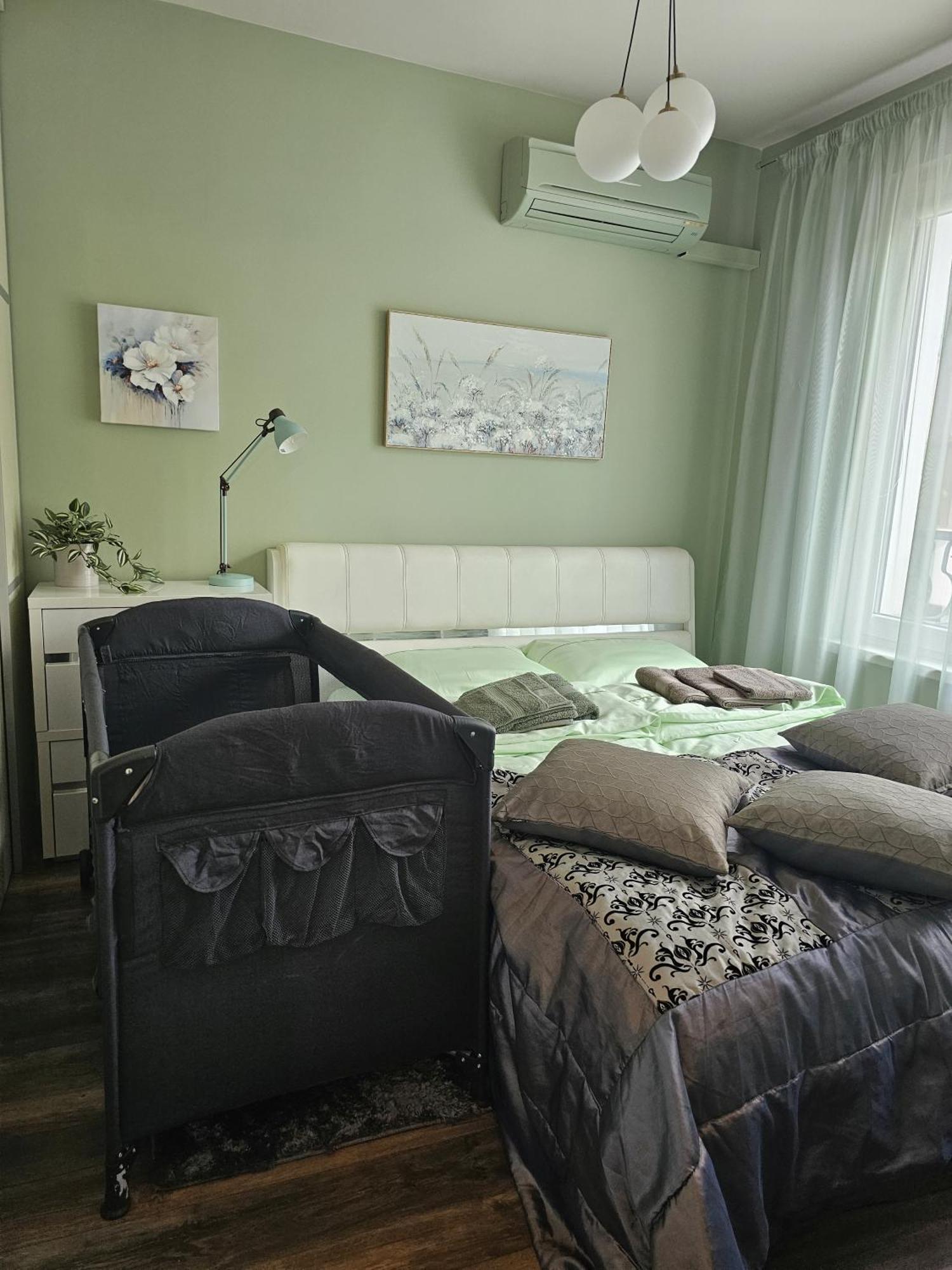 Bright Inn - Holiday & Business Apartment Sofia Extérieur photo