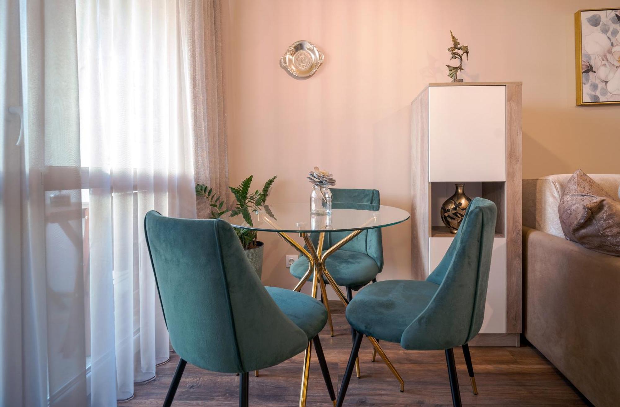 Bright Inn - Holiday & Business Apartment Sofia Extérieur photo