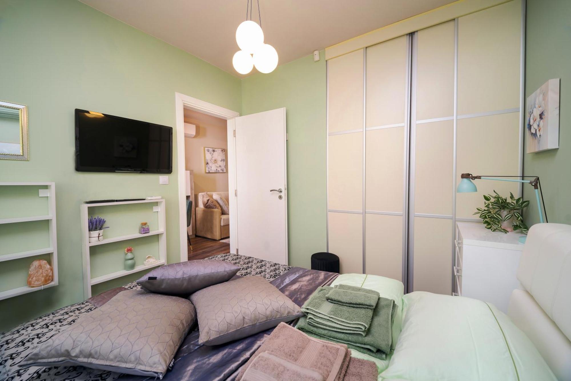 Bright Inn - Holiday & Business Apartment Sofia Extérieur photo